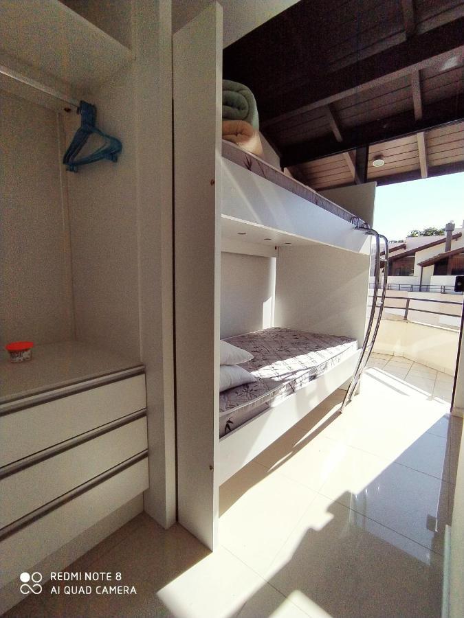 Lindo Triplex43-quadra De Tenis-piscina Casa de férias Florianopolis